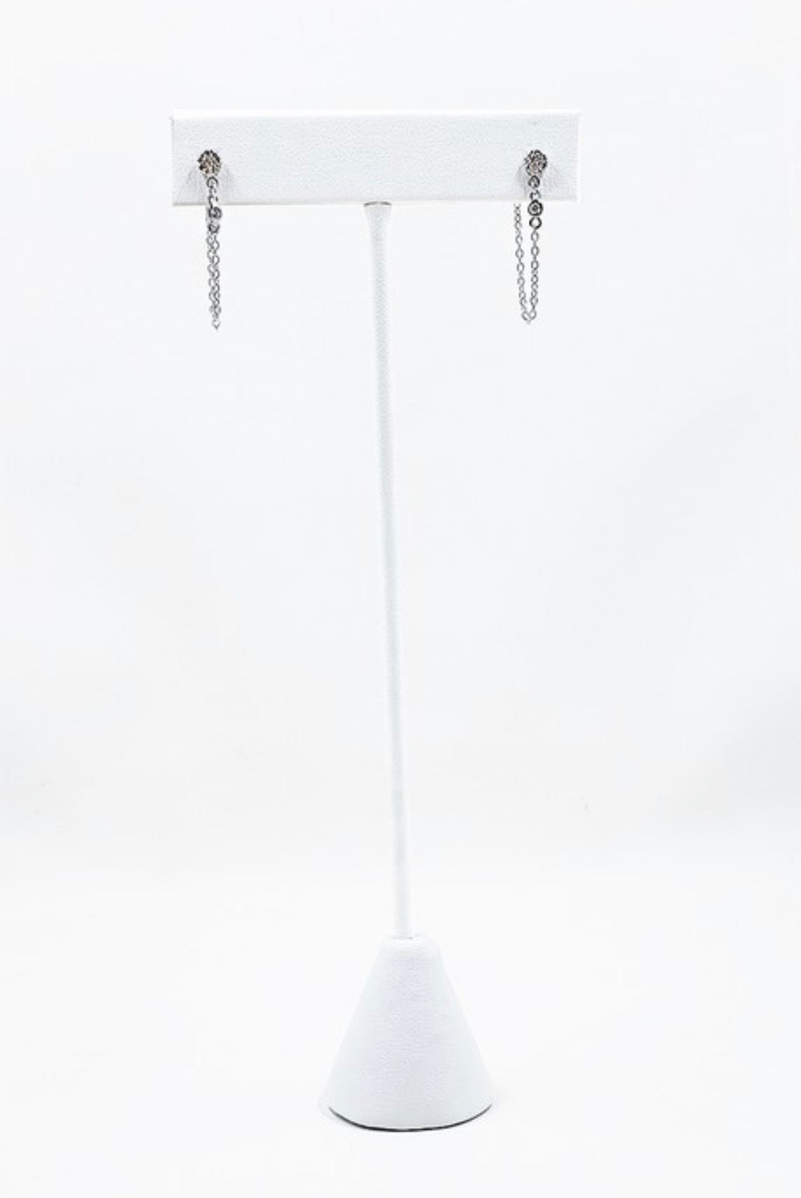 Lyla Dangle Earring
